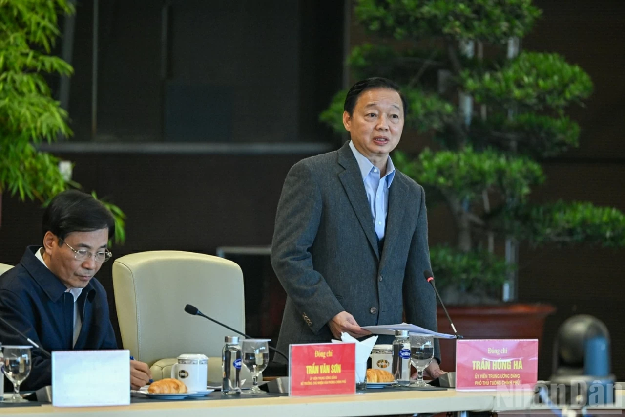 Thường trực Ban Bí thư: Bảo đảm an ninh, an toàn tuyệt đối cho Đại hội XIV