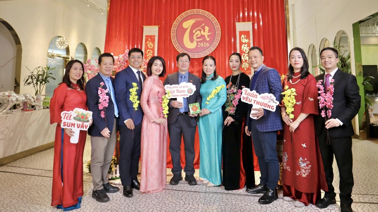 Cộng đồng người Việt Nam tại Trùng Khánh, Tứ Xuyên tưng bừng đón Xuân Bính Ngọ 2026