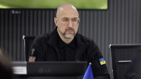 Tình hình Ukraine: Quốc hội bãi nhiệm Bộ trưởng Quốc phòng, việc gia nhập EU có bị phớt lờ?