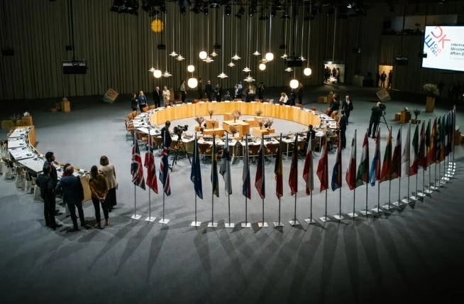 Lo Mỹ-Nga bắt tay sau lưng trong các cuộc hòa đàm về Ukraine, nhiều nước châu Âu thúc đẩy bước đi chưa từng có của EU