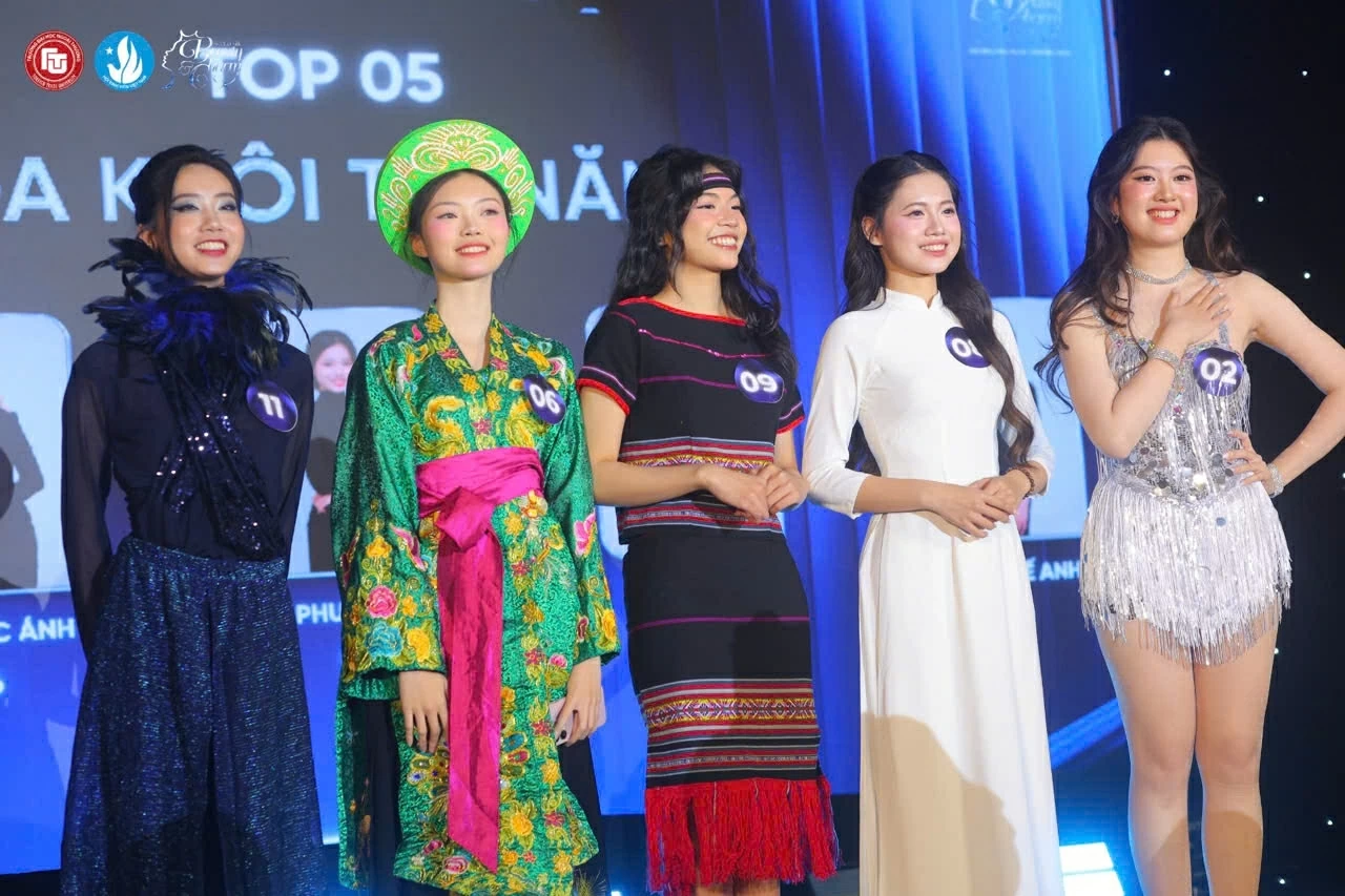 Những gương mặt tài sắc vẹn toàn để lại dấu ấn mạnh mẽ tại Hoa khôi Duyên dáng Ngoại thương 2025 Những gương mặt tài sắc vẹn toàn để lại dấu ấn mạnh mẽ tại Hoa khôi Duyên dáng Ngoại thương 2025