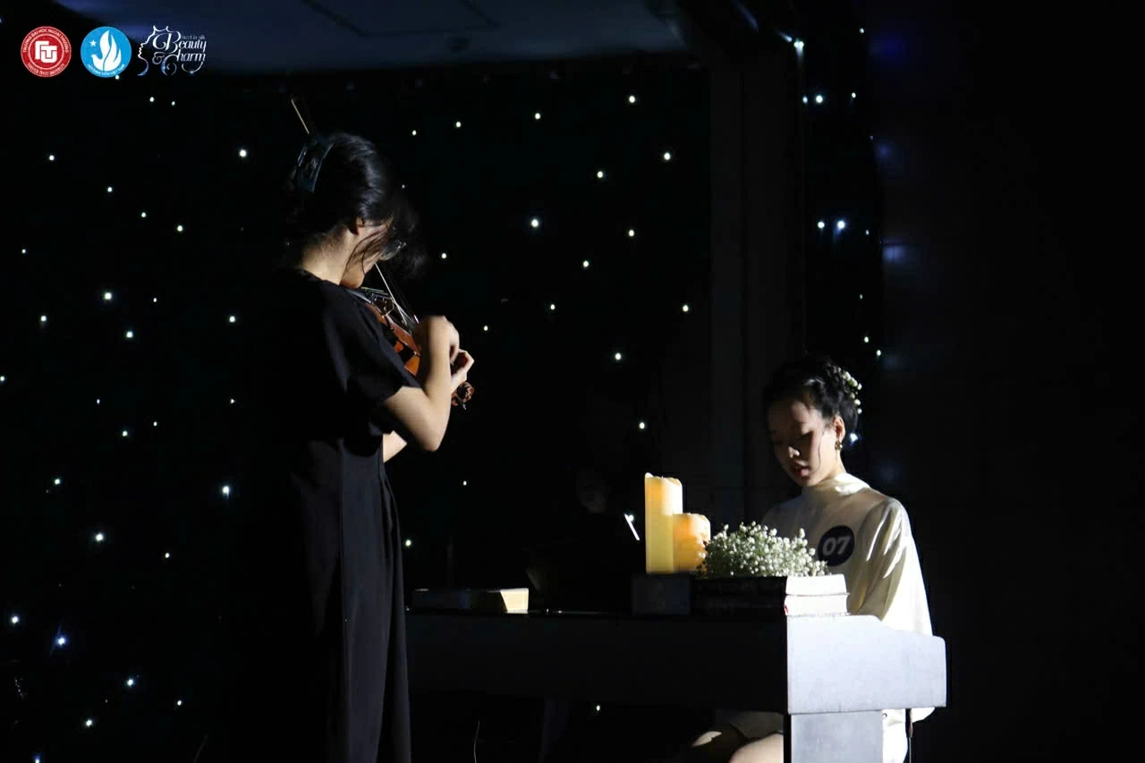 Những gương mặt tài sắc vẹn toàn để lại dấu ấn mạnh mẽ tại Hoa khôi Duyên dáng Ngoại thương 2025