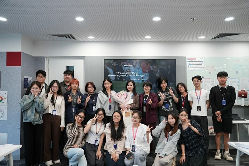 Hoa khôi Nét đẹp sinh viên Nguyễn Thanh Xuân tự tin hội nhập quốc tế