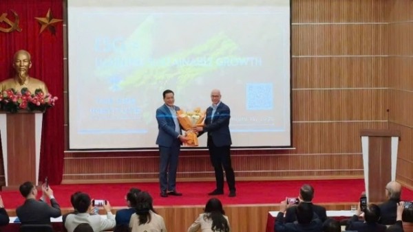 Cooperation Agreement to apply science and technology, digital transformation, green transition to Agri-Urban Projects in Vietnam and South Africa