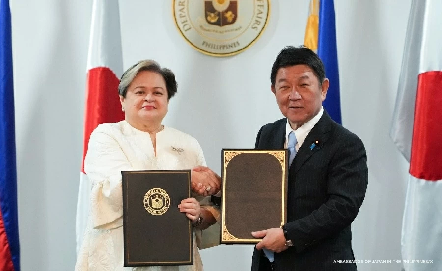 Nhật Bản-Philippines ký thỏa thuận quốc phòng mới, cam kết một hành động ở Biển Đông Nhật Bản-Philippines ký thỏa thuận quốc phòng mới, cam kết một hành động ở Biển Đông