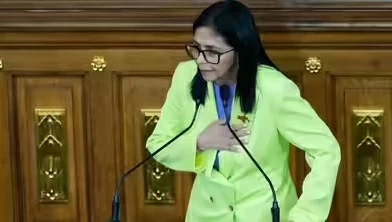 Tình hình Venezuela: Quyền Tổng thống tuyên bố không sợ đối mặt Mỹ về ngoại giao Tình hình Venezuela: Quyền Tổng thống tuyên bố không sợ đối mặt Mỹ về ngoại giao