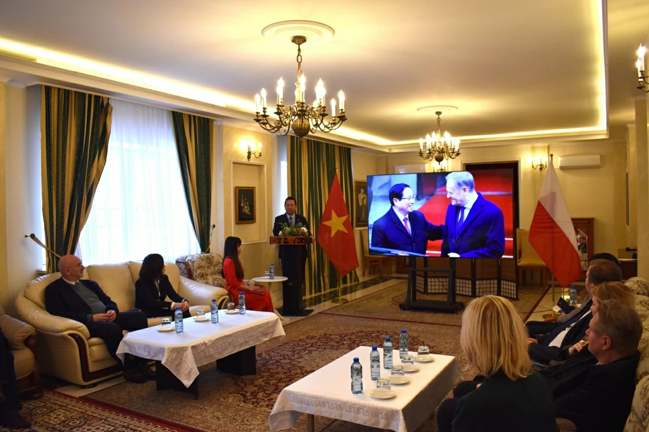 Đại hội lần thứ XIV của Đảng: Đại sứ quán Việt Nam tại Ba Lan tổ chức gặp gỡ báo chí