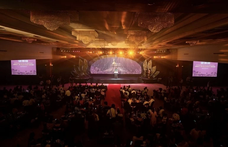 Chương trình “Hoa hậu Áo dài Việt Nam”.