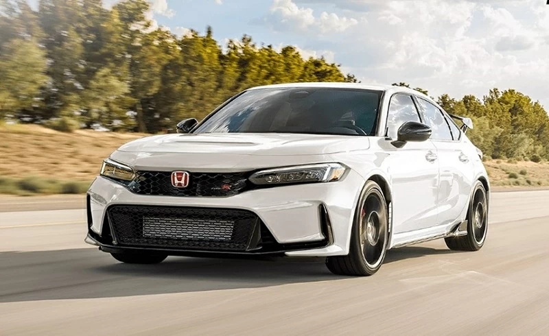 Top 10 xe ô tô bán chậm nhất năm 2025: Honda Civic Type R đội sổ.