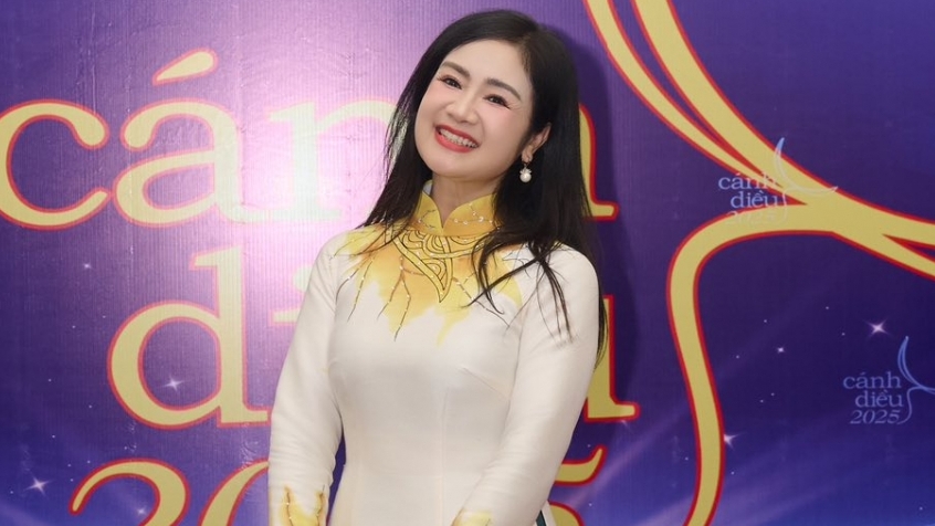 Sao Việt: NSND Thu Hà tỏa sáng trên thảm đỏ, Phương Mỹ Chi đăng ảnh thần thái