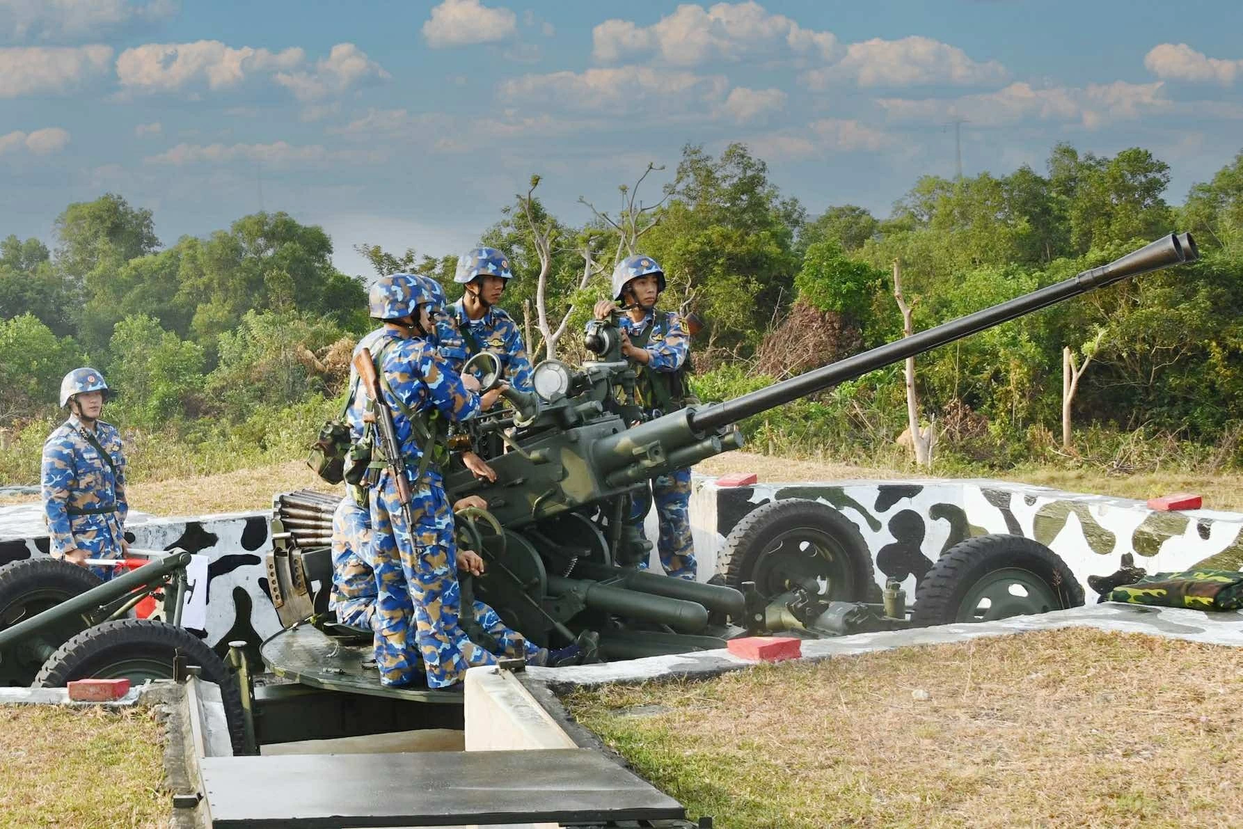 Cán bộ, chiến sĩ Vùng 5 Hải quân hướng về Đại hội XIV của Đảng