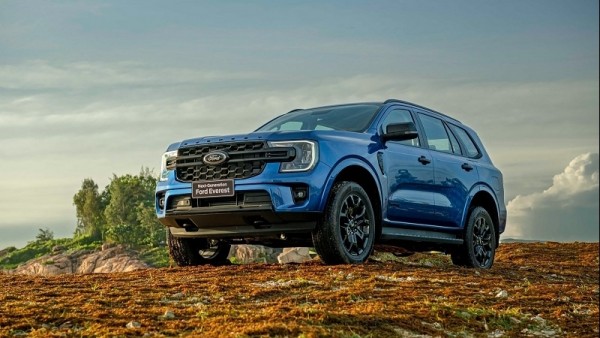 Top 4 xe SUV 7 chỗ bán chạy nhất tháng 12/2025: Ford Everest tiếp tục lập đỉnh