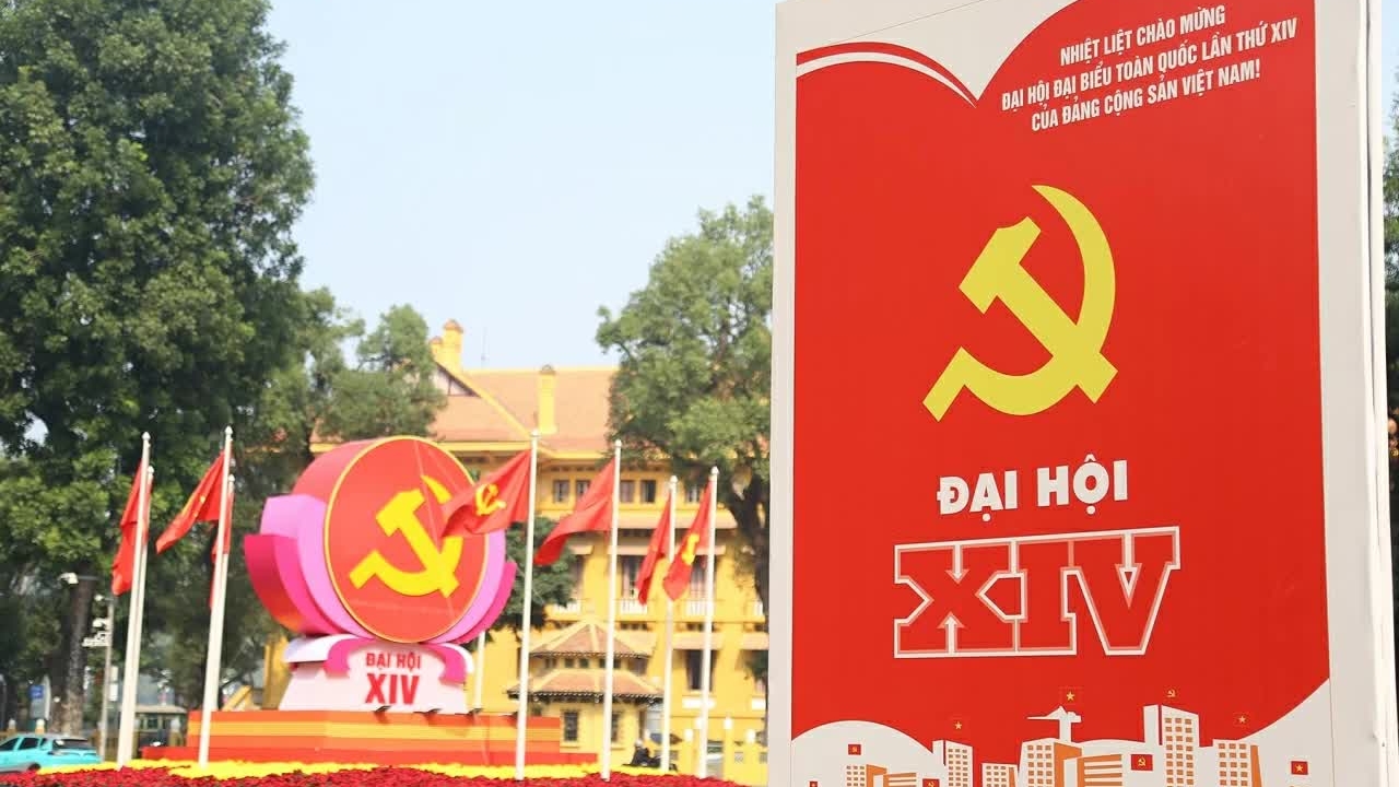 Bảo đảm Văn kiện Đại hội XIV trở thành động lực đổi mới tư duy và 
hành động, khơi dậy khát vọng phát triển