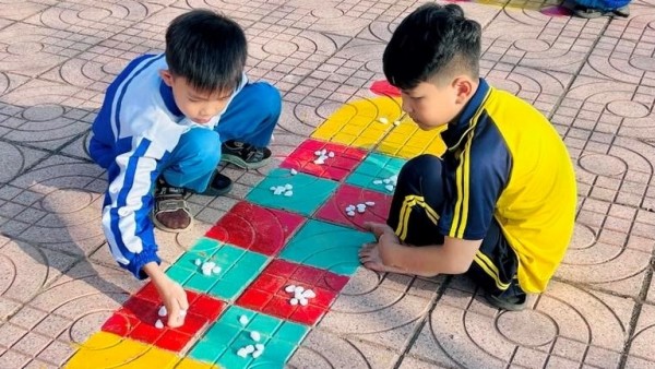 Đổi mới họp phụ huynh ở tiểu học: Từ 'mệnh lệnh hành chính' sang 'yêu thương và đồng hành'