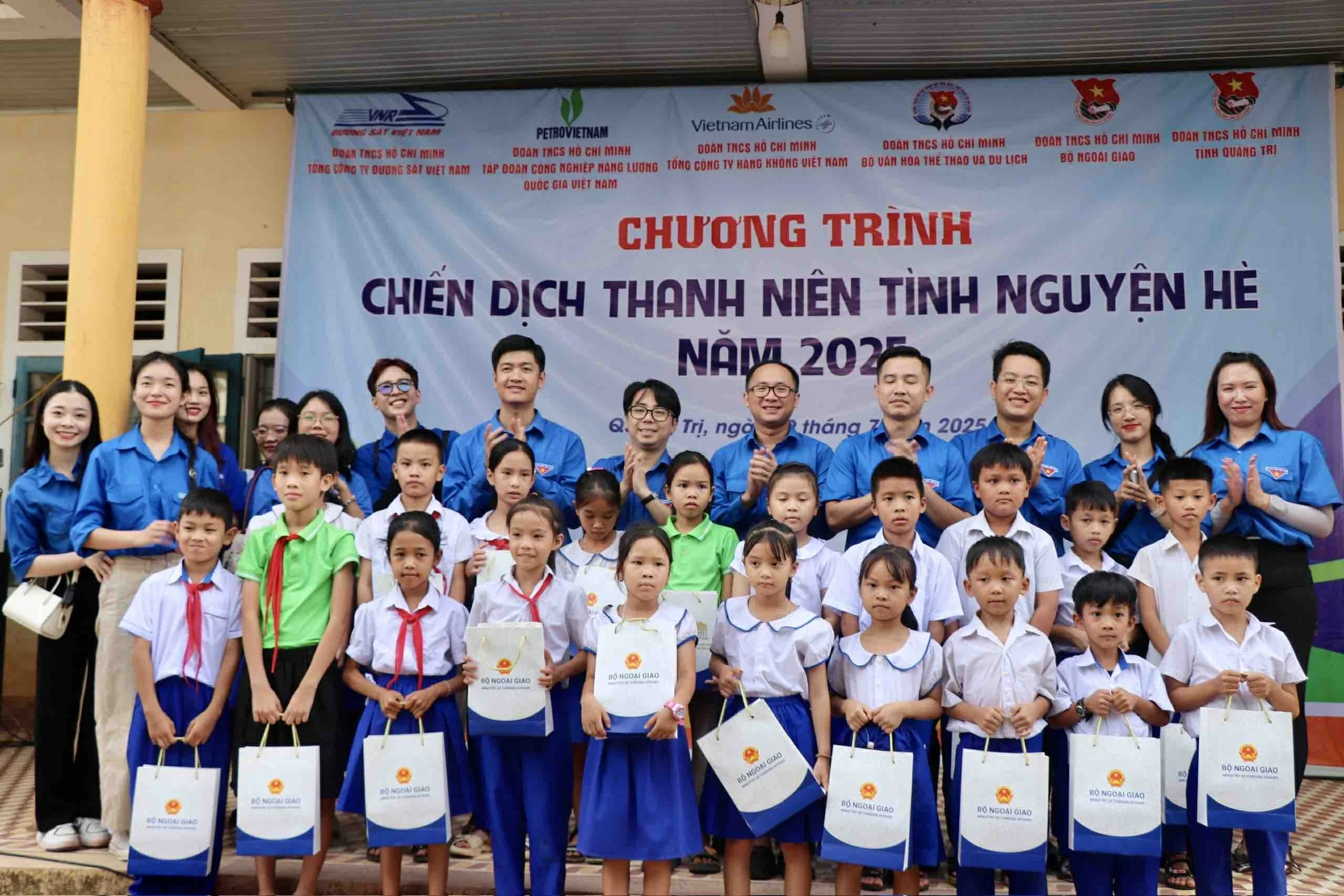 Tuổi trẻ Bộ Ngoại giao: Niềm tin với Đảng trong kỷ nguyên mới