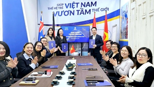 Đào tạo ngoại ngữ không chỉ là dạy ngôn ngữ, mà là mở cánh cửa hội nhập