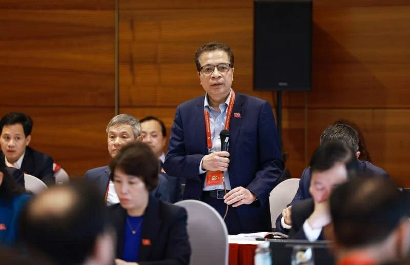 Đại sứ Việt Nam tại Liên bang Nga Đặng Minh Khôi phát biểu thảo luận tại Đoàn. Ảnh: TTXVN