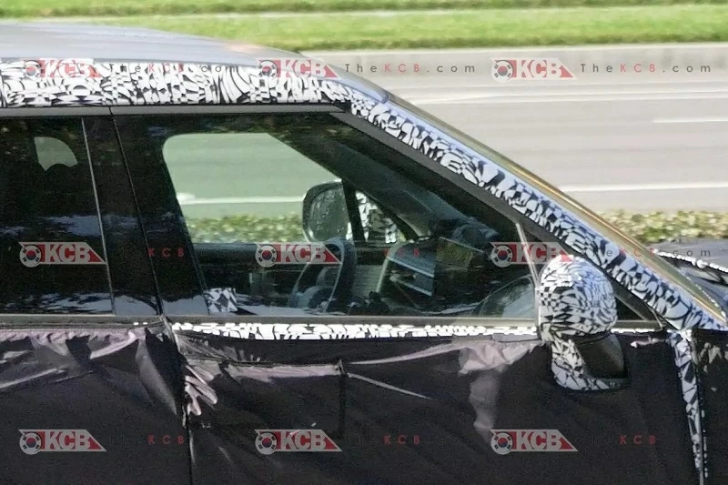 Hyundai SantaFe 2027 lộ diện với khoang nội thất mới