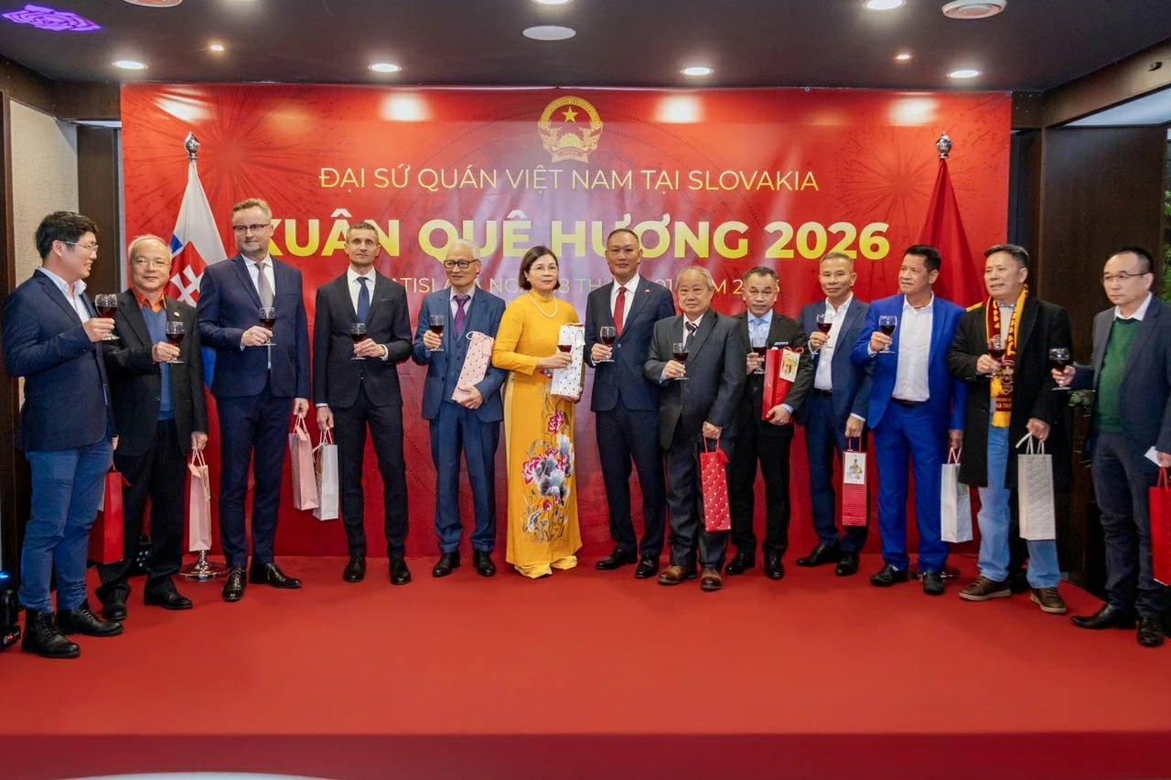 Ấm áp chương trình Xuân Quê hương 2026 tại Slovakia