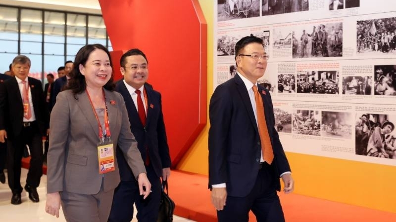 Đại hội Đảng XIV: Đại biểu đến dự phiên thảo luận tại hội trường về các văn kiện Đại hội