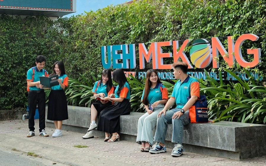 Đại học Kinh tế TPHCM bỏ xét học bạ và điểm thi tốt nghiệp độc lập Đại học Kinh tế TPHCM bỏ xét học bạ và điểm thi tốt nghiệp độc lập