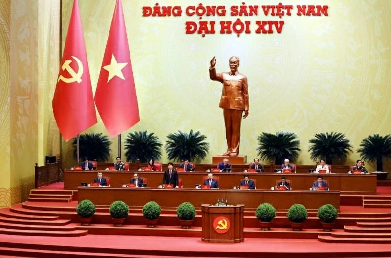 Đồng chí Lương Cường, Ủy viên Bộ Chính trị, Chủ tịch nước điều hành phiên thảo luận. Ảnh: TTXVN