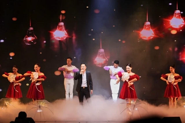 Á quân Thành Đệ khẳng định vị thế bằng nội lực và cảm xúc