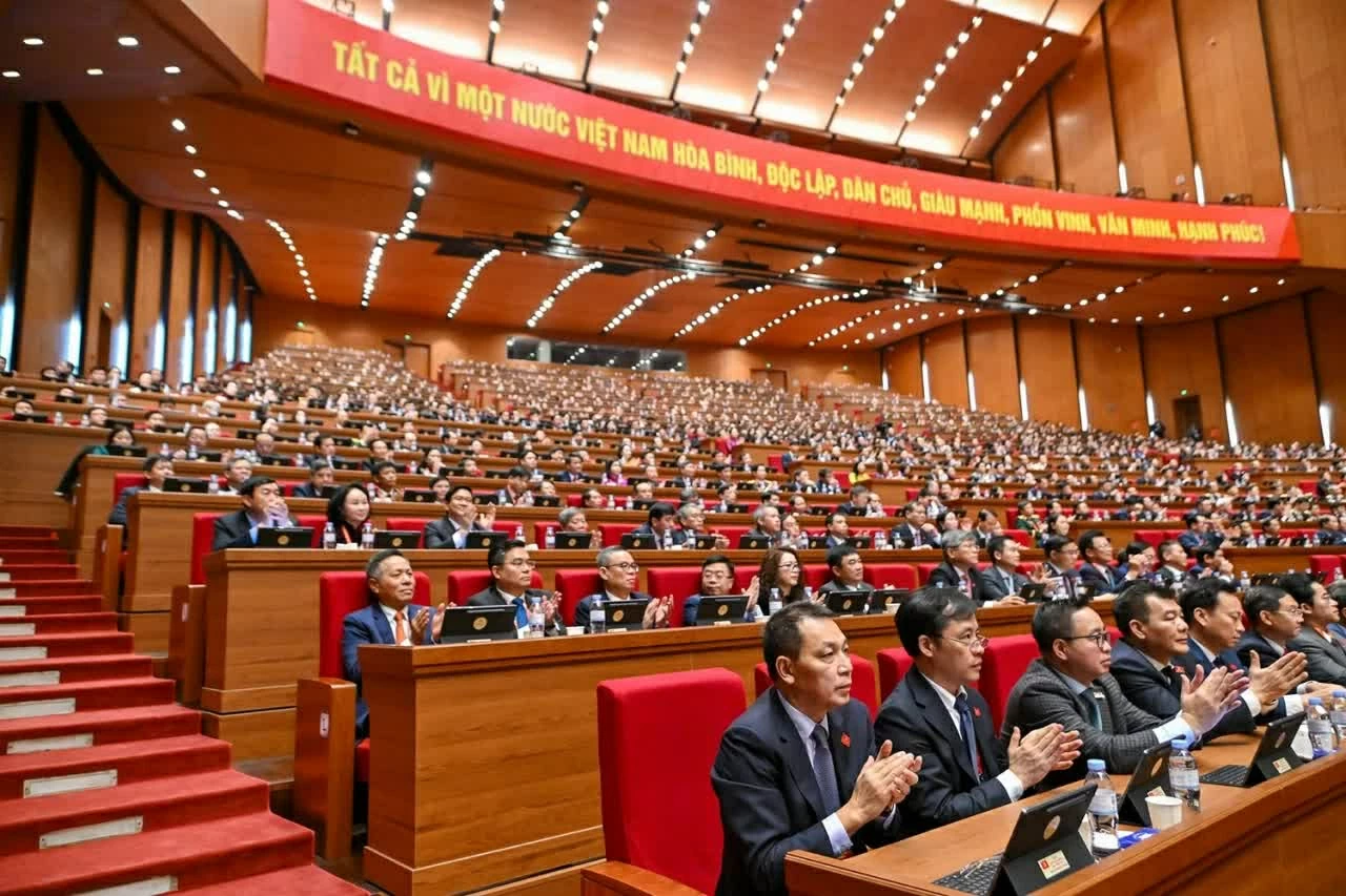 ĐHĐ. TrVII. Khát vọng phát triển, tầm nhìn đổi mới và tự chủ chiến lược ĐHĐ. TrVII. Khát vọng phát triển, tầm nhìn đổi mới và tự chủ chiến lược