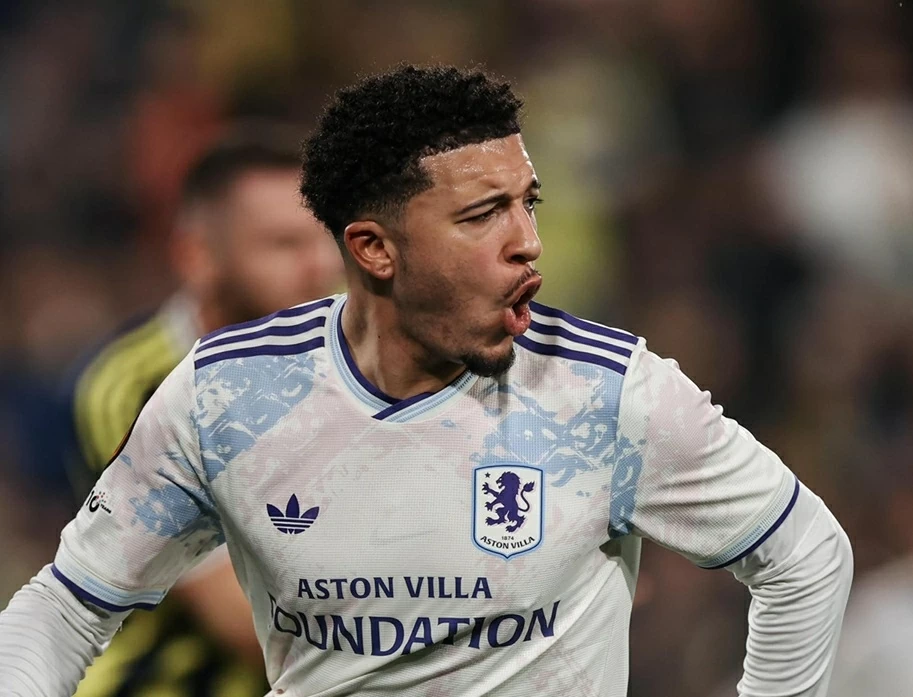 Sancho đưa Aston Villa vào vòng 1/8 Europa League