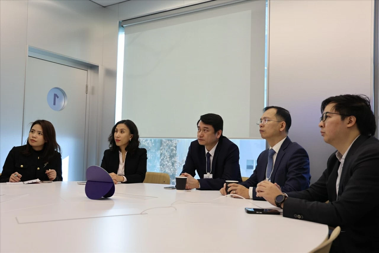 Đoàn đại biểu Việt Nam tham dự Hội nghị Thường niên Diễn đàn Kinh tế thế giới 2026: Đóng góp chủ động vào đối thoại và hợp tác vì tăng trưởng bền vững Đoàn đại biểu Việt Nam tham dự Hội nghị Thường niên Diễn đàn Kinh tế thế giới 2026: Đóng góp chủ động vào đối thoại và hợp tác vì tăng trưởng bền vững