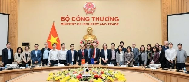 Khi chuyển đổi năng lượng bắt đầu từ chính con người