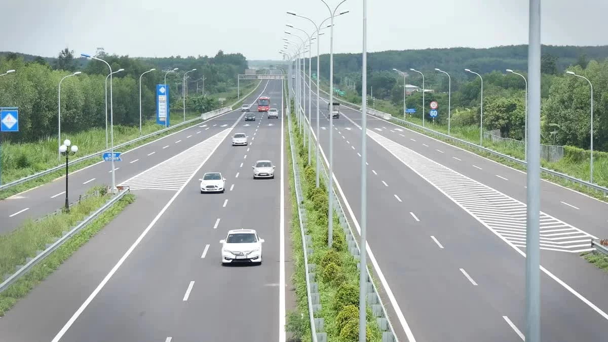 Chuyển đổi số - đòn bẩy mới cho giao thông đô thị Việt Nam