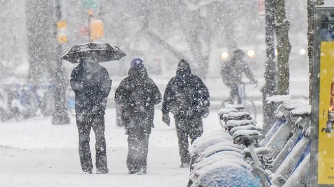 Tuyết rơi dày, mưa băng diện rộng, Mỹ đối diện thời tiết mùa Đông rất nguy hiểm