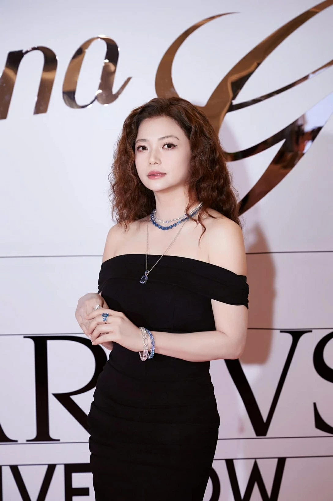 Nét đẹp tự nhiên của diễn viên Kiều Anh phim Gia đình trái dấu Nét đẹp tự nhiên của diễn viên Kiều Anh phim Gia đình trái dấu