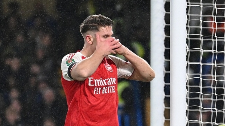 HLV Arteta tiết lộ lý do chọn Gyokeres thay vì Sesko