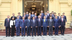 Công tác xây dựng tổ chức bộ máy ngành Ngoại giao: Tạo nền tảng đi trước mở đường