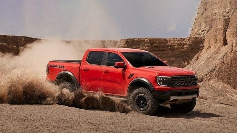 Xe bán tải Ford Ranger Raptor máy xăng V6 có thể về Việt Nam
