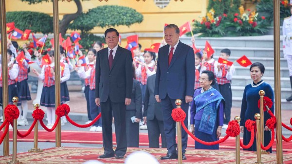 Việt Nam - Lào: Gắn kết từng khoảnh khắc