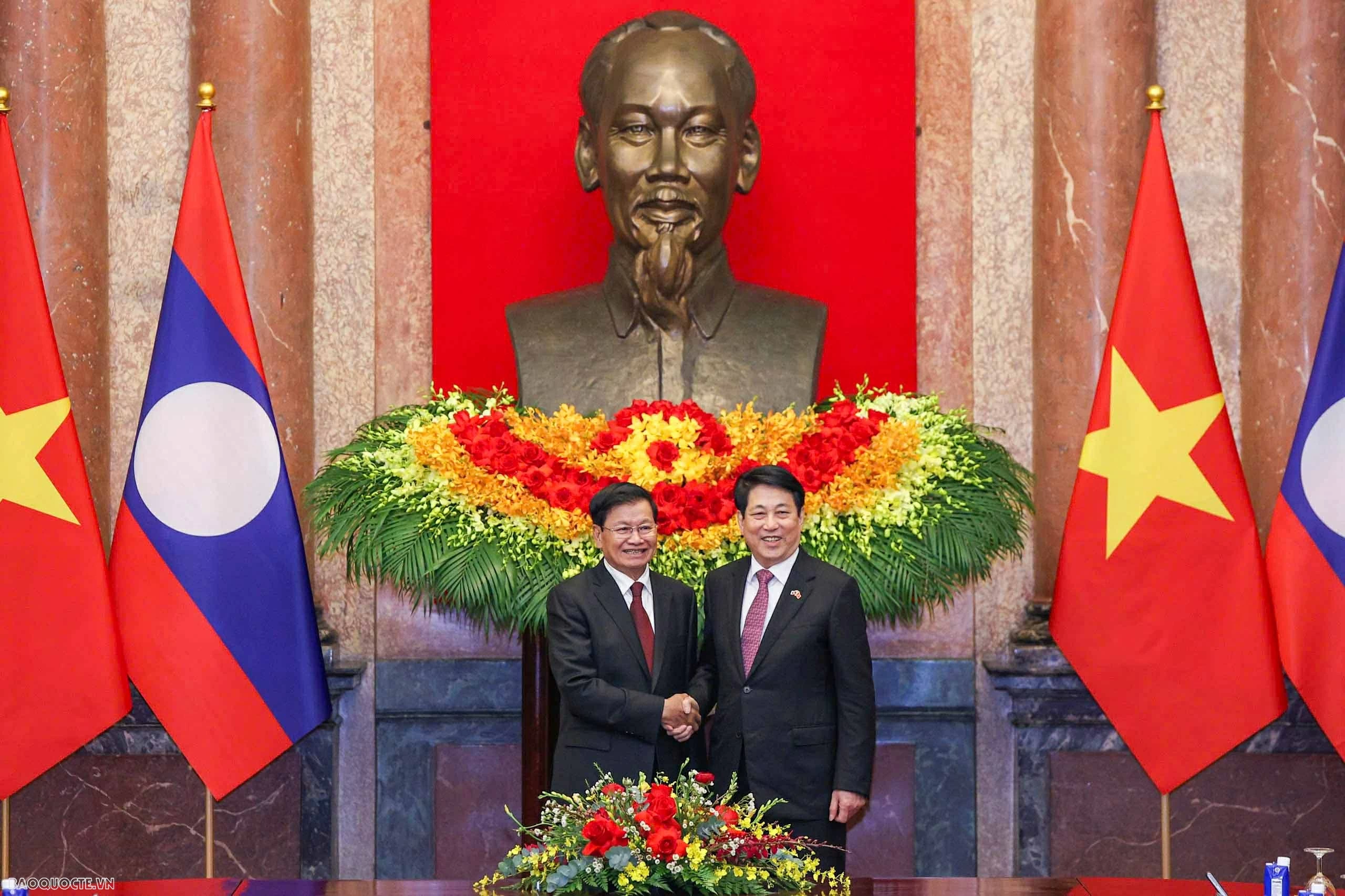 Chủ tịch nước Lương Cường hội kiến Tổng Bí thư, Chủ tịch nước Lào Thongloun Sisoulith