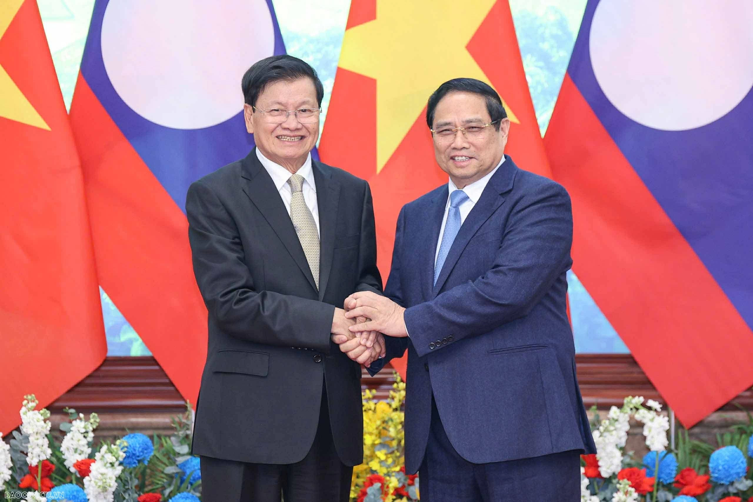 Thủ tướng Phạm Minh Chính hội kiến với Tổng Bí thư, Chủ tịch nước Lào
