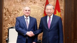 Tổng Bí thư Tô Lâm tiếp đoàn đại biểu Đảng Azerbaijan Mới