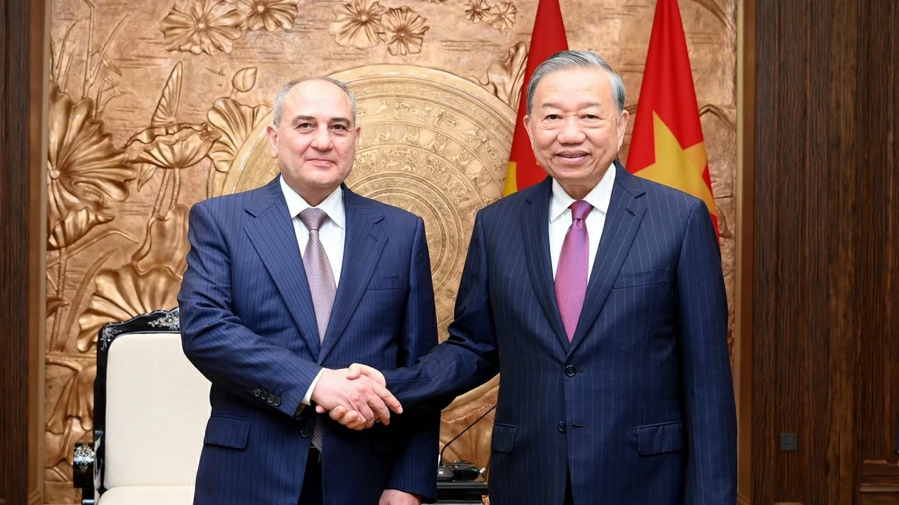 Tổng Bí thư Tô Lâm tiếp ông Tahir Budagov, Phó Chủ tịch kiêm Chánh Văn phòng Trung ương Đảng Azerbaijan Mới﻿.