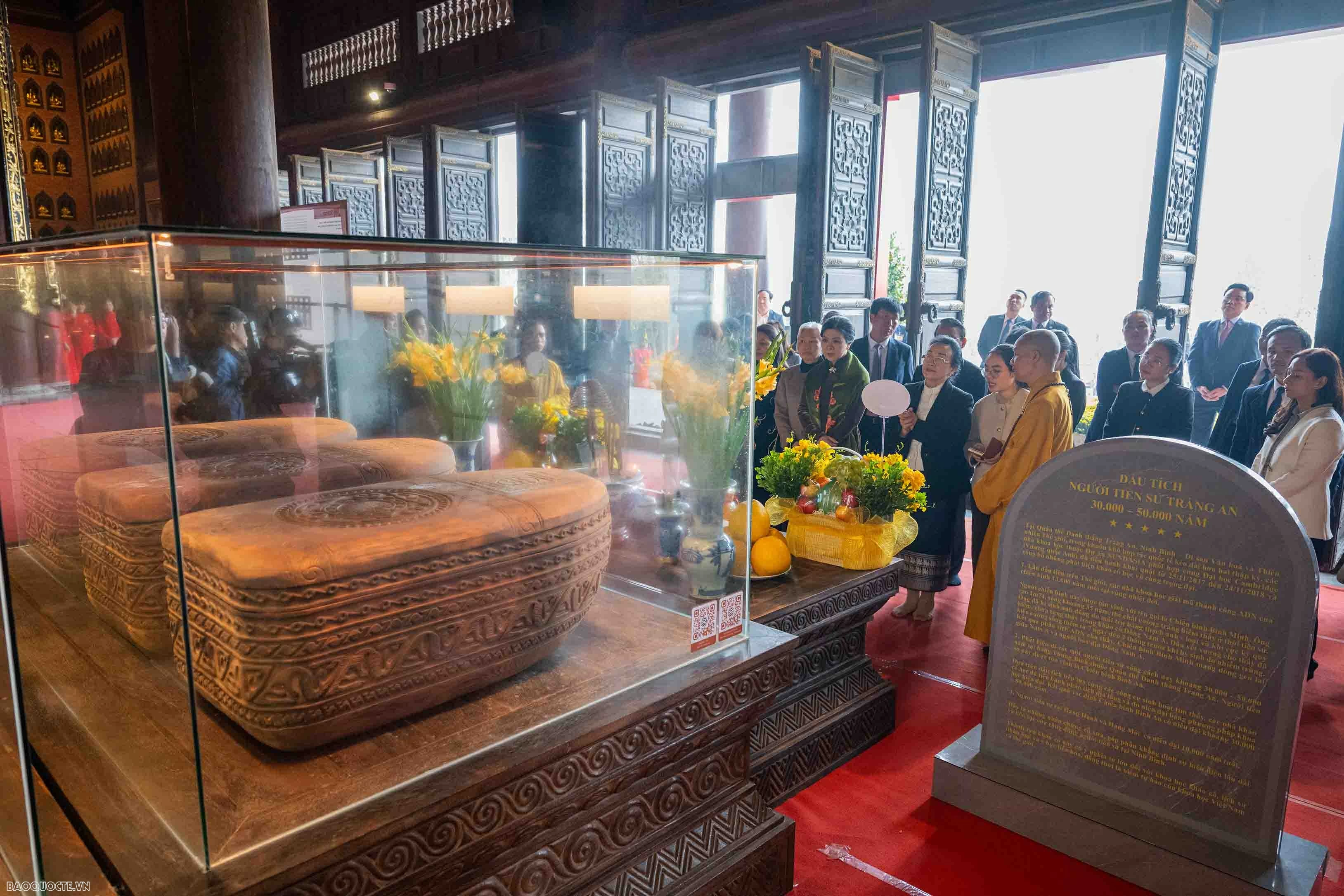 Theo dấu nữ sứ giả Lào tại Cố đô Hoa Lư: Dấu ấn hữu nghị Việt-Lào