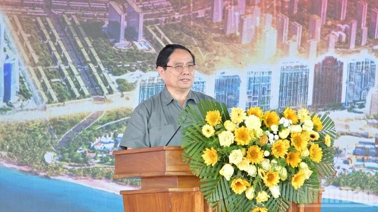 Thủ tướng Phạm Minh Chính kiểm tra các công trình trọng điểm phục vụ APEC 2027 Thủ tướng Phạm Minh Chính kiểm tra các công trình trọng điểm phục vụ APEC 2027