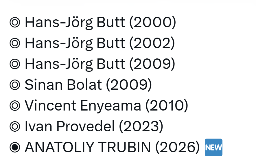 Xé lưới Real Madrid, thủ môn Benfica đi vào lịch sử