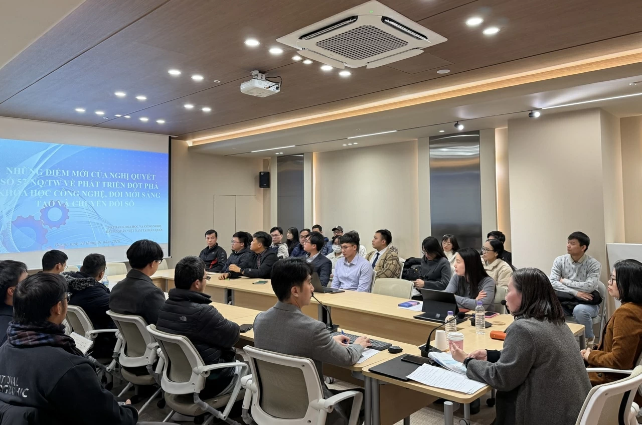 Tổng lãnh sự quán Việt Nam tại Busan (Hàn Quốc) gặp mặt kiều bào làm việc trong lĩnh vực khoa học - công nghệ