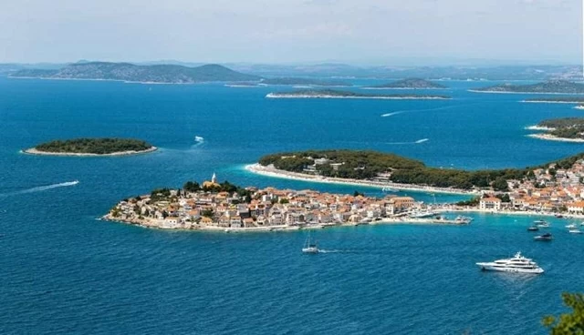 Chưa rõ nguyên nhân người đàn ông sống sót thần kỳ sau hơn 10 ngày lênh đênh trên biển xa