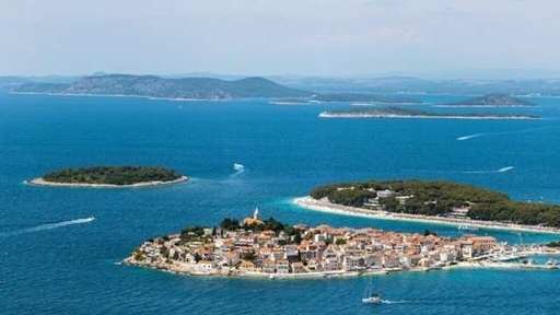 Chưa rõ nguyên nhân người đàn ông sống sót thần kỳ sau hơn 10 ngày lênh đênh trên biển xa