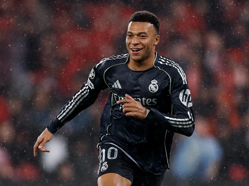 Mbappe phá kỷ lục của Ronaldo, bỏ xa Kane và Haaland