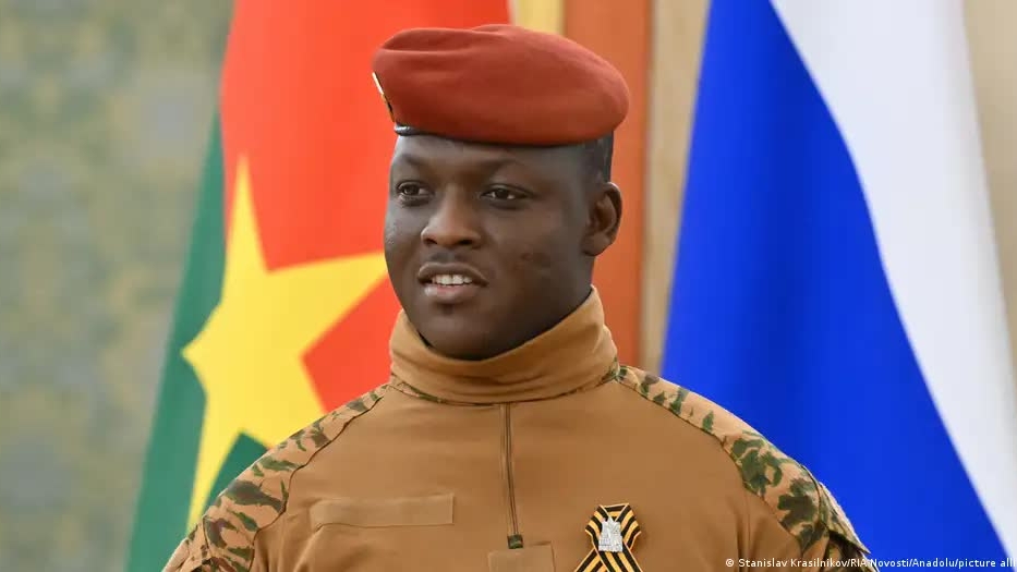 Chính quyền quân sự Burkina Faso toan tính giải thể toàn bộ đảng phái chính trị